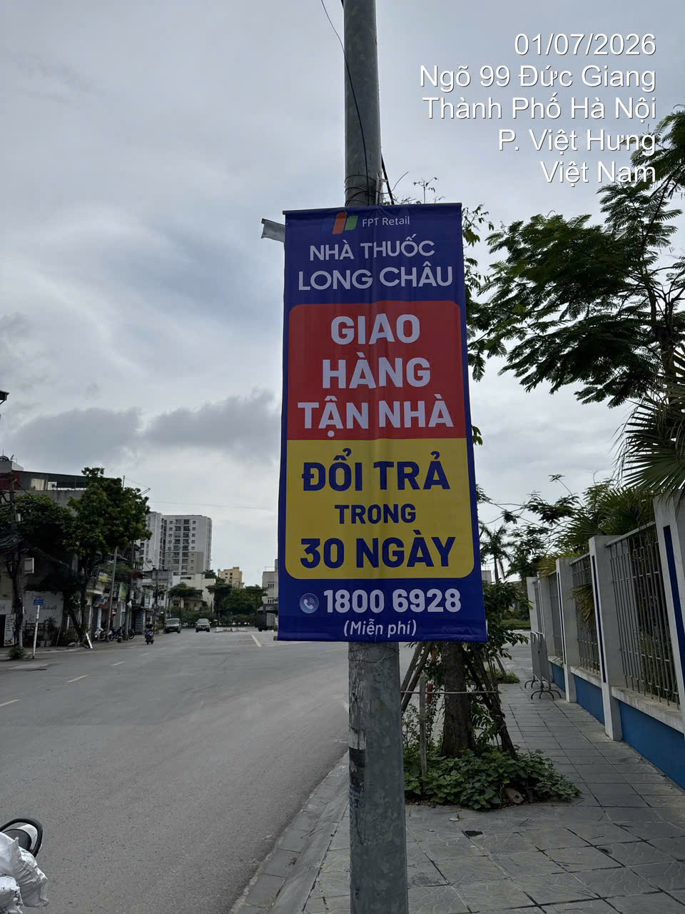 Dịch vụ treo băng rôn quảng cáo của Hùng Phát
