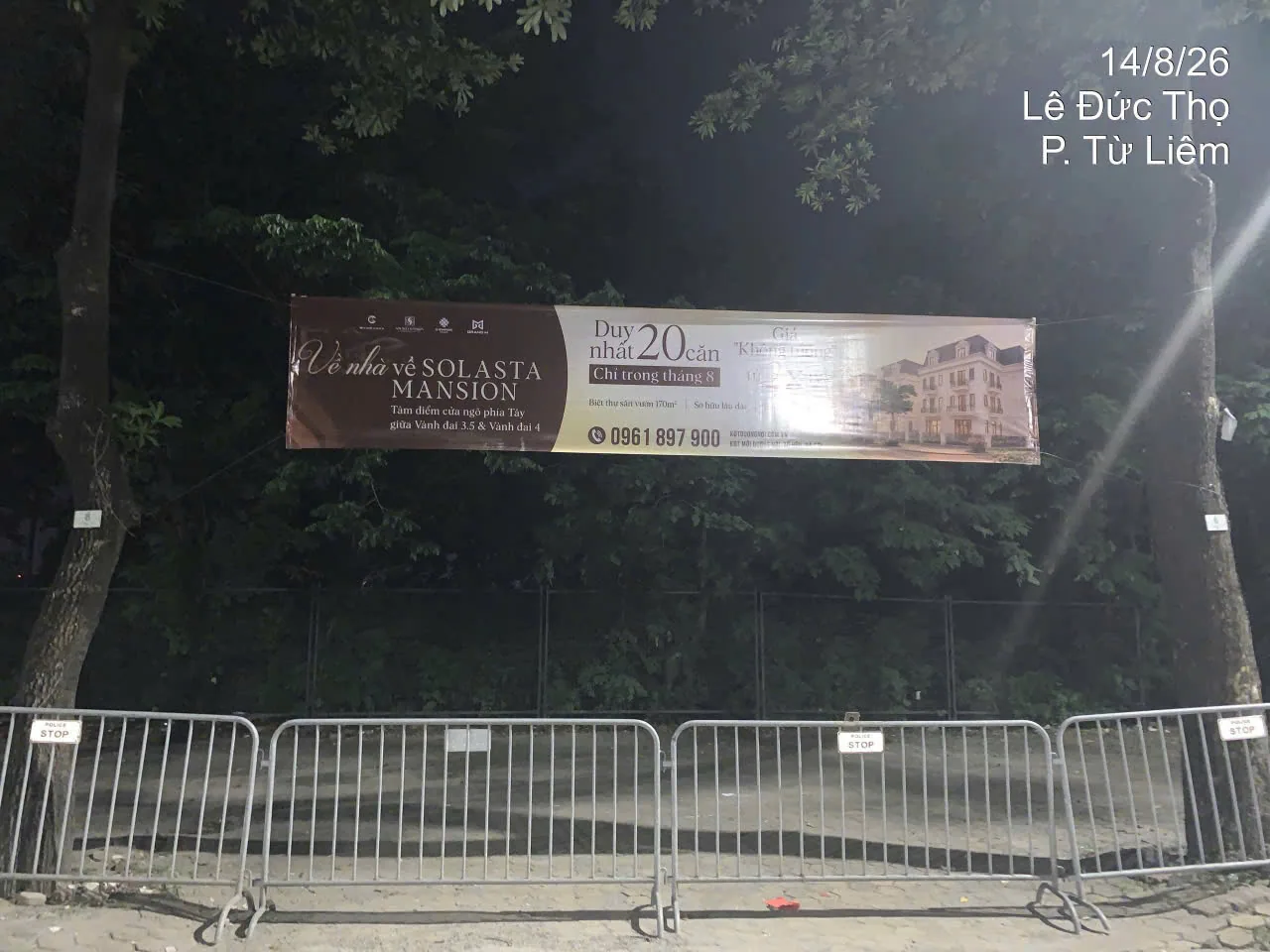 Băng rôn quảng cáo dự án Solasta Mansion