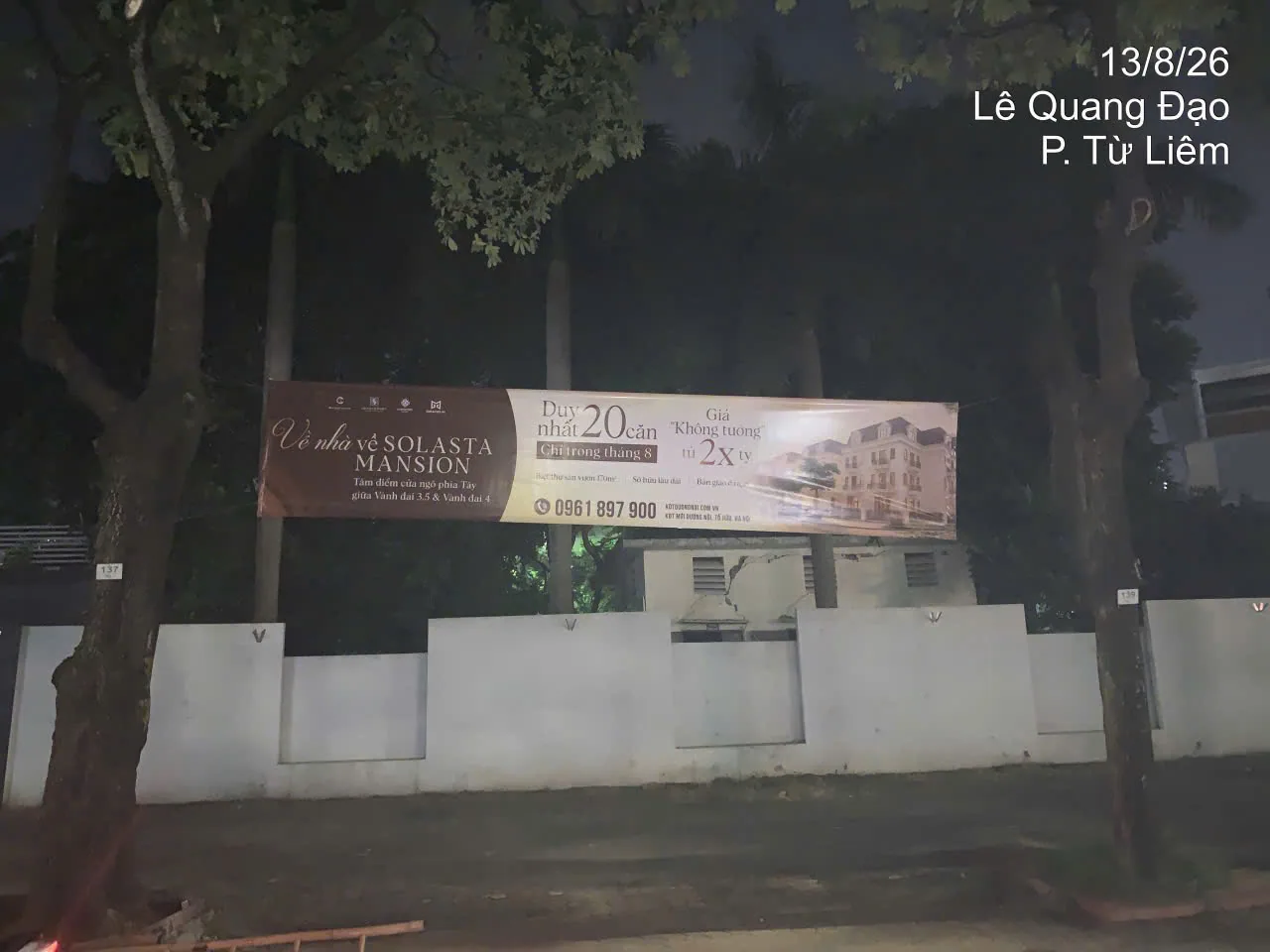 Băng rôn quảng cáo dự án Solasta Mansion