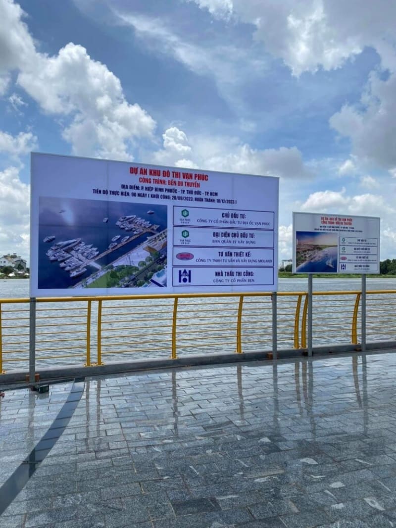 Khung quảng cáo công trình sau khi thi công lắp đặt hoàn chỉnh