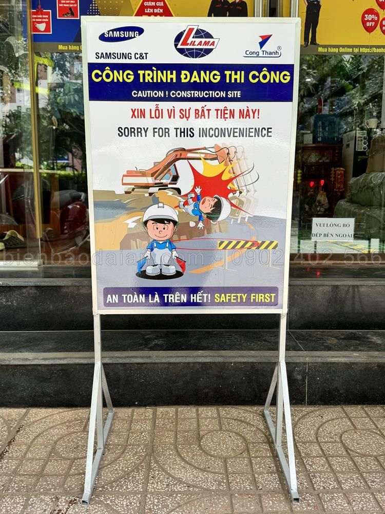 Khung, biển bảng cảnh báo công trường